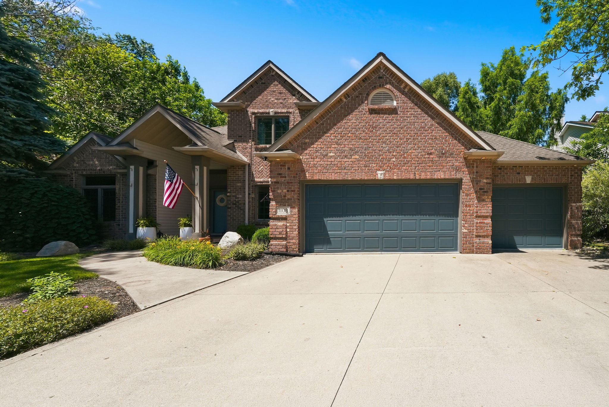  Excellent 3 Bedroom Home with Finished Basement in Fort Wayne - 物件實景