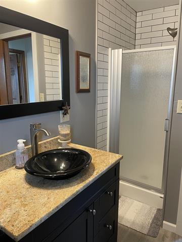 Hot Springs, South Dakota, 57747, United States, 3 Bedrooms Bedrooms, ,2 BathroomsBathrooms,Residential,For Sale,1993817