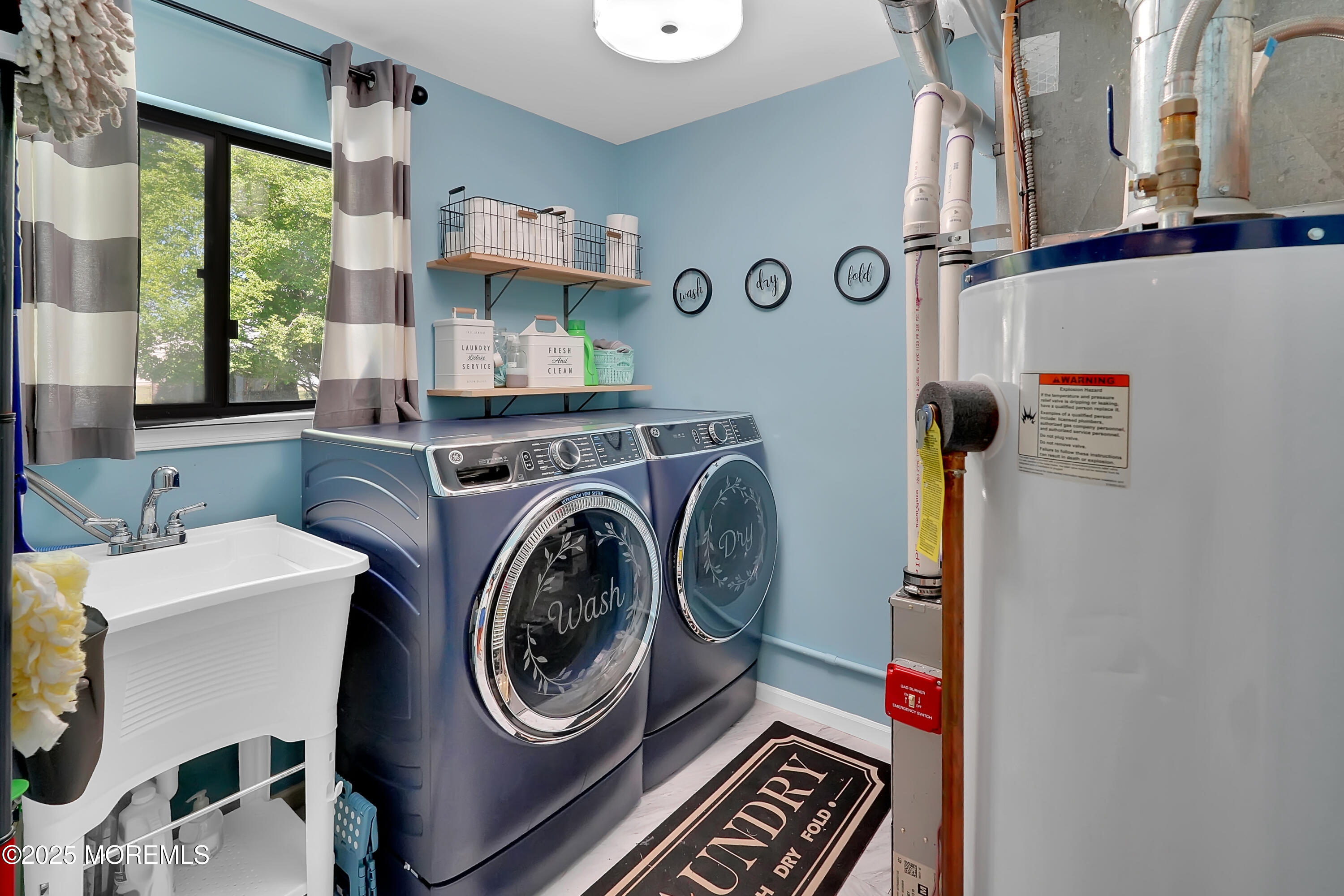 Howell, New Jersey, 07731, United States, 3 Bedrooms Bedrooms, ,3 BathroomsBathrooms,Residential,For Sale,1942637
