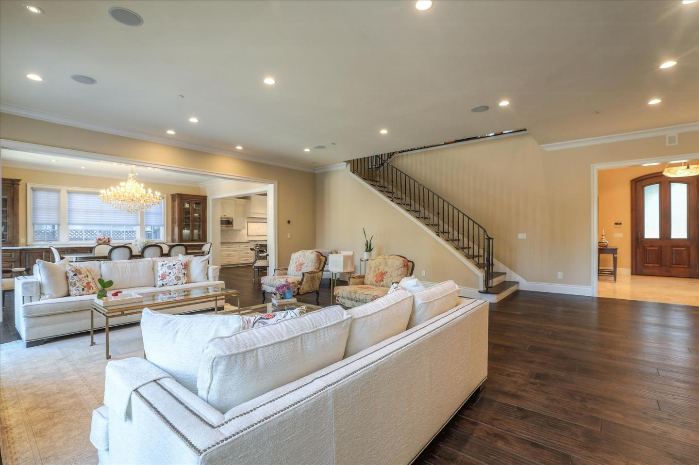 San Jose, California, 95126, United States, 4 Bedrooms Bedrooms, ,6 BathroomsBathrooms,Residential,For Sale,1987802