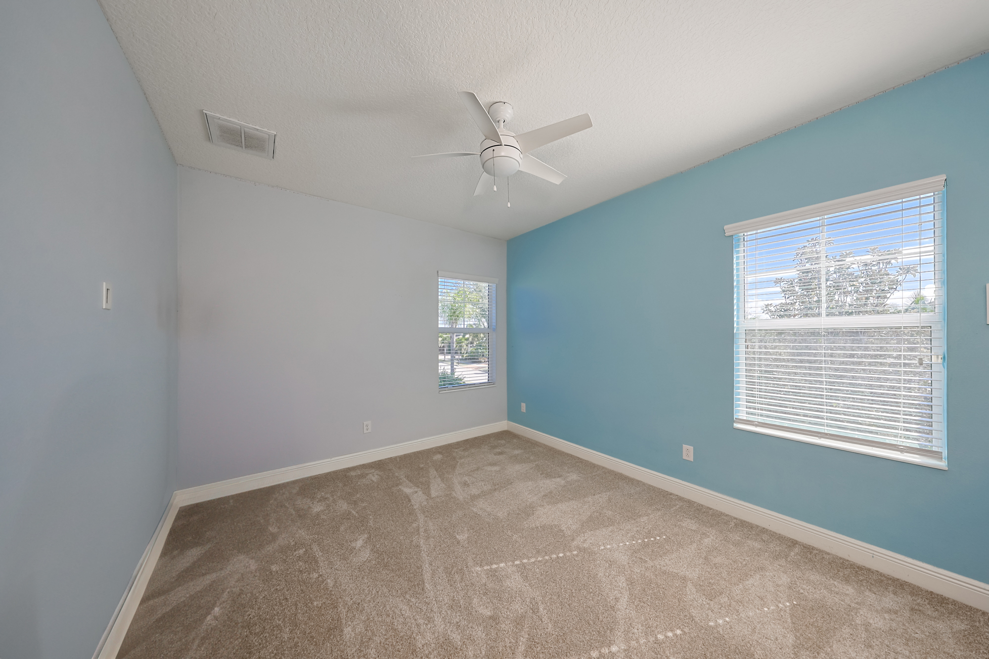 Apollo Beach, Florida, 33572, United States, 5 Bedrooms Bedrooms, ,3 BathroomsBathrooms,Residential,For Sale,1985660