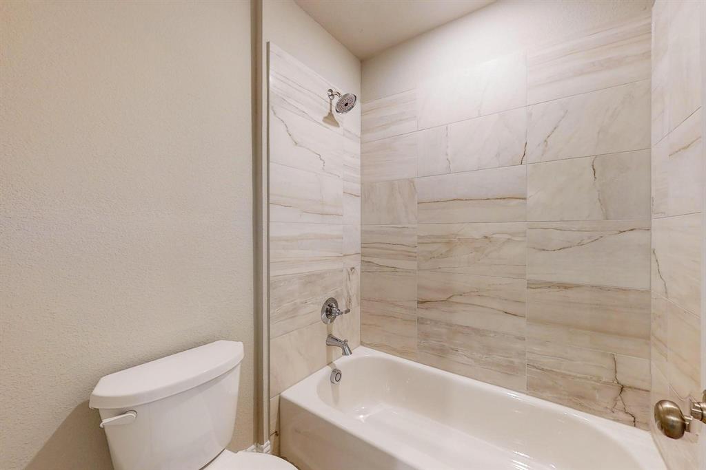 Celina, Texas, 75009, United States, 5 Bedrooms Bedrooms, ,5 BathroomsBathrooms,Residential,For Sale,1818619