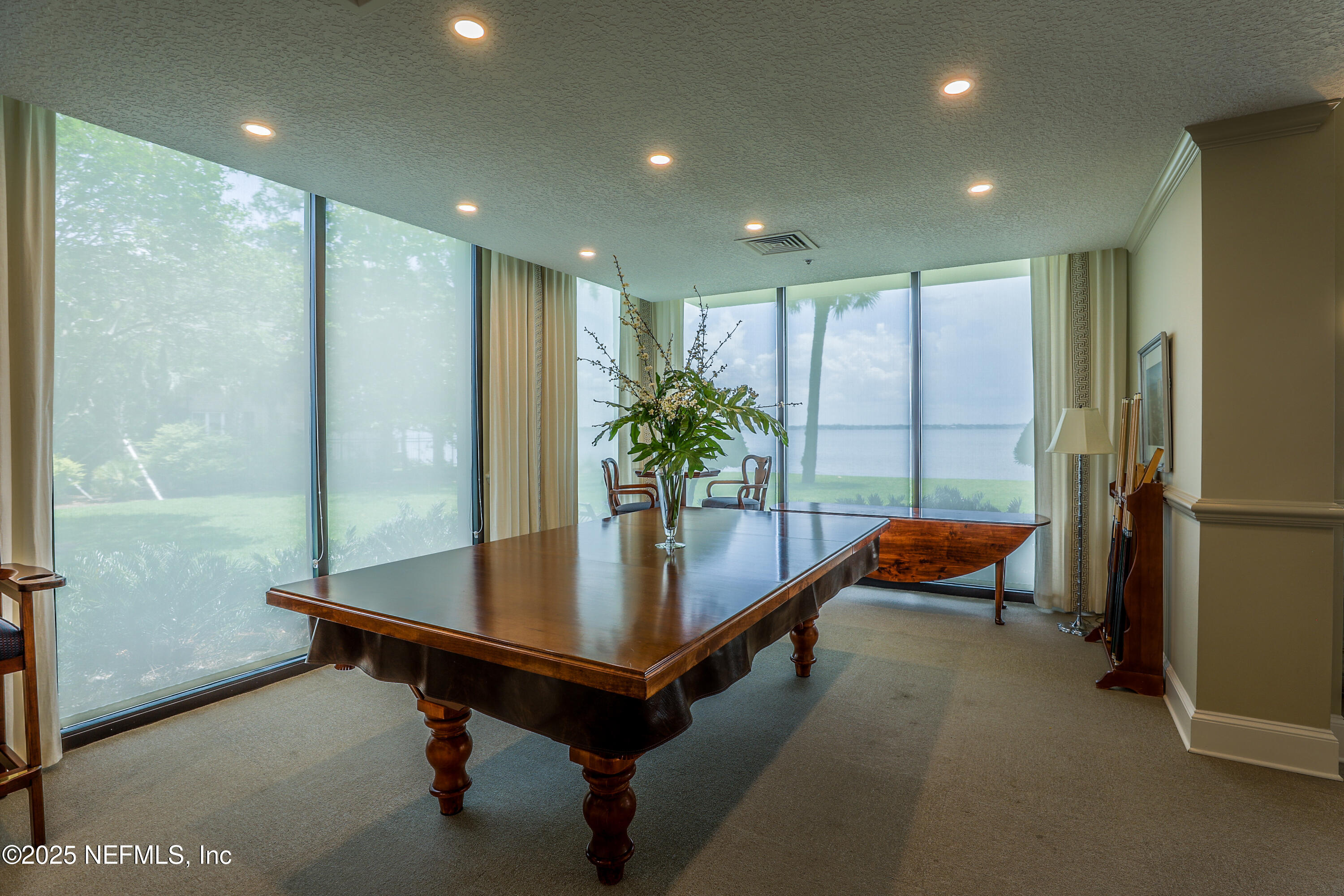 Jacksonville, Florida, 32205, United States, 3 Bedrooms Bedrooms, ,2 BathroomsBathrooms,Residential,For Sale,1957933