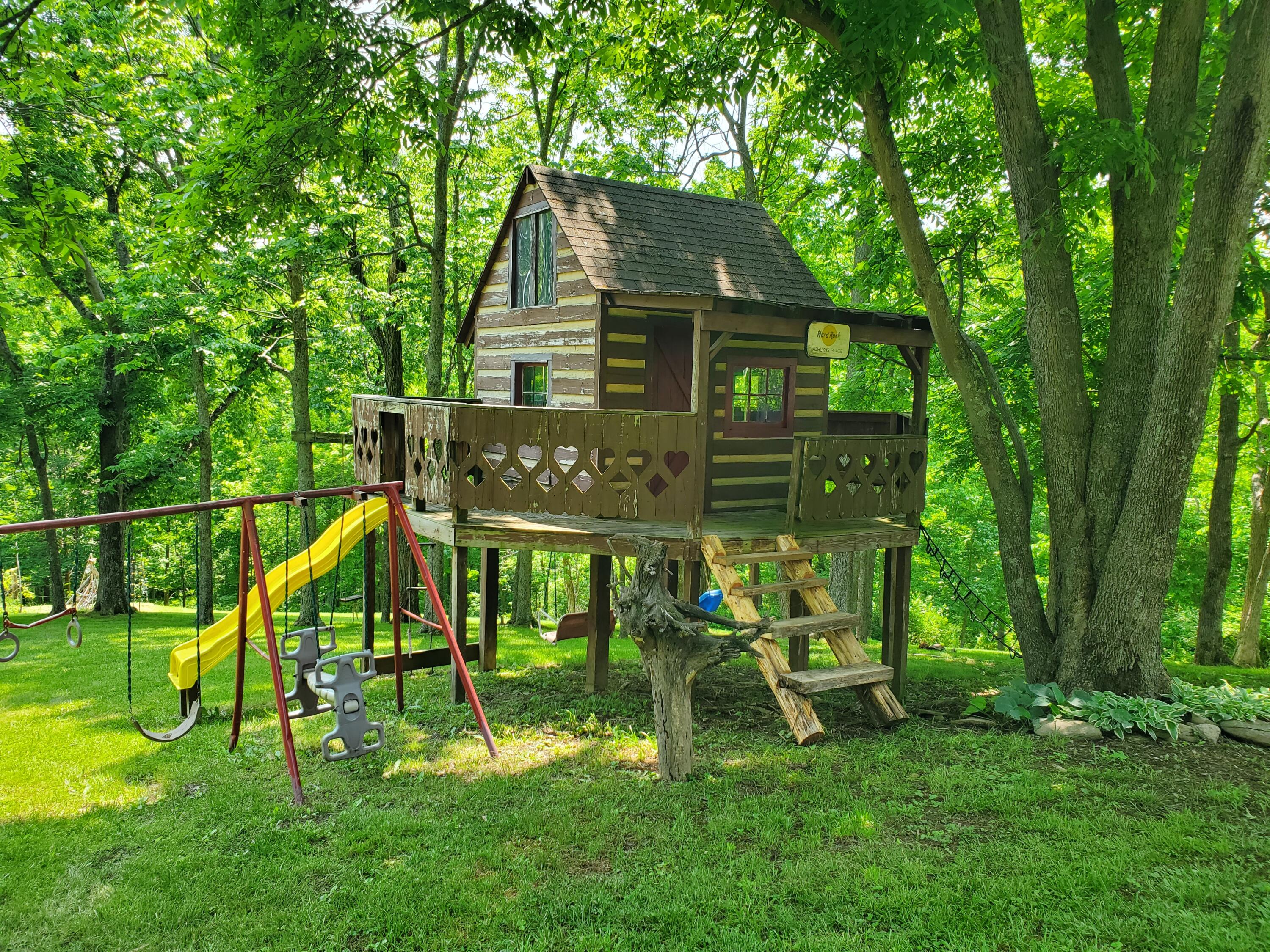 Sadieville, Kentucky, 40370, United States, 4 Bedrooms Bedrooms, ,3 BathroomsBathrooms,Residential,For Sale,1839886
