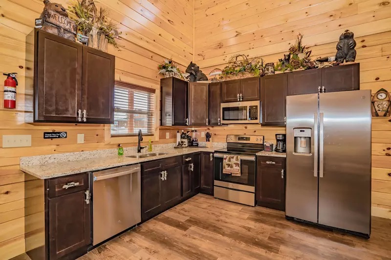 Pigeon Forge, Tennessee, 37863, United States, 4 Bedrooms Bedrooms, ,4 BathroomsBathrooms,Residential,For Sale,1997739