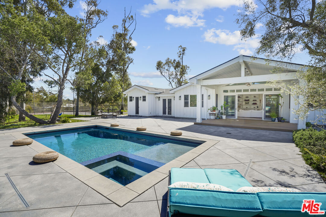 Malibu, California, 90265, United States, 5 Bedrooms Bedrooms, ,5 BathroomsBathrooms,Residential,For Sale,1762119