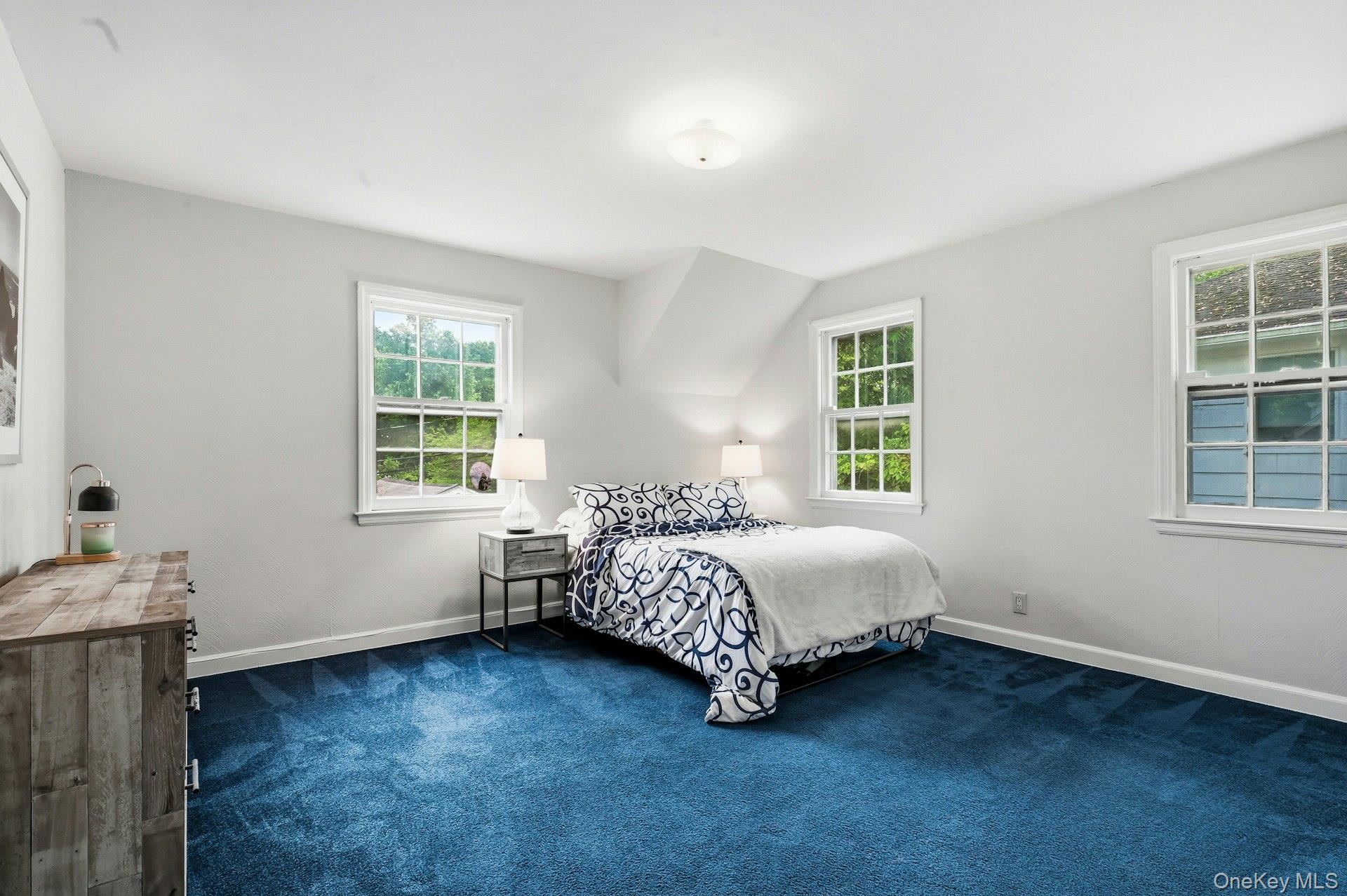  17 Monfort Road, Port Washington, NY, 11050 - 物件實景