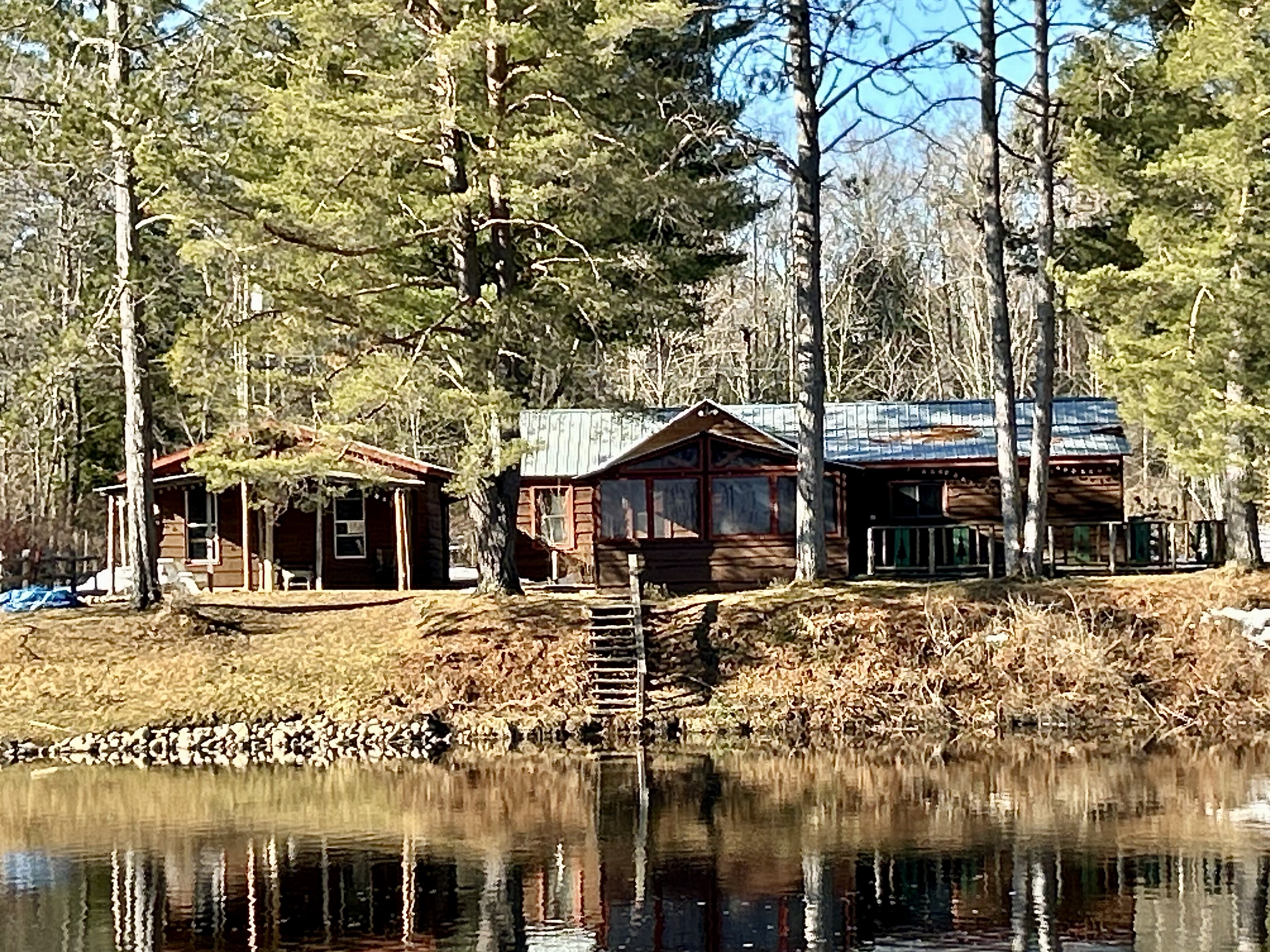  Black River Cottage - 物件實景