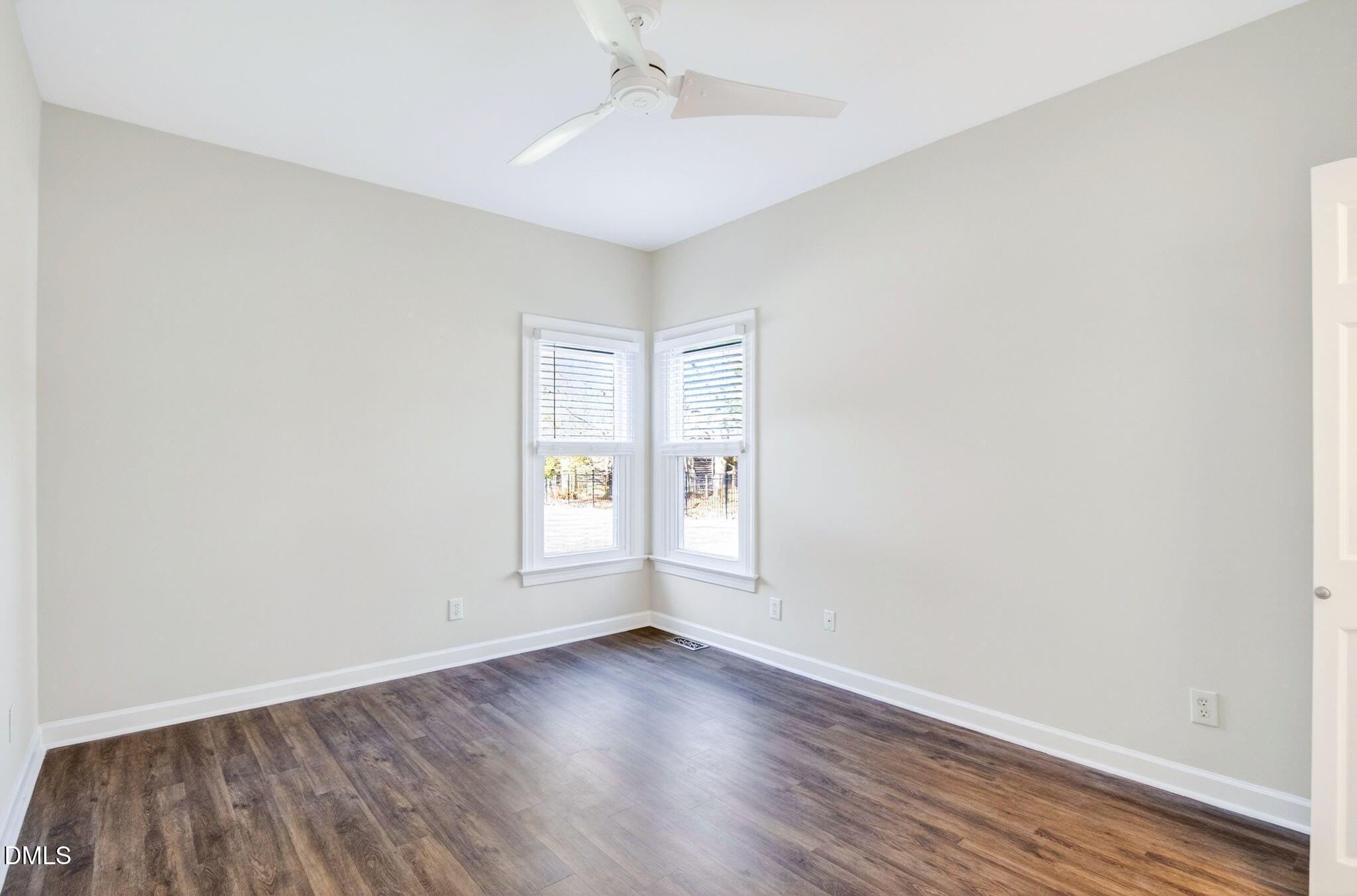 Wake Forest, North Carolina, 27587, United States, 3 Bedrooms Bedrooms, ,4 BathroomsBathrooms,Residential,For Sale,2003522