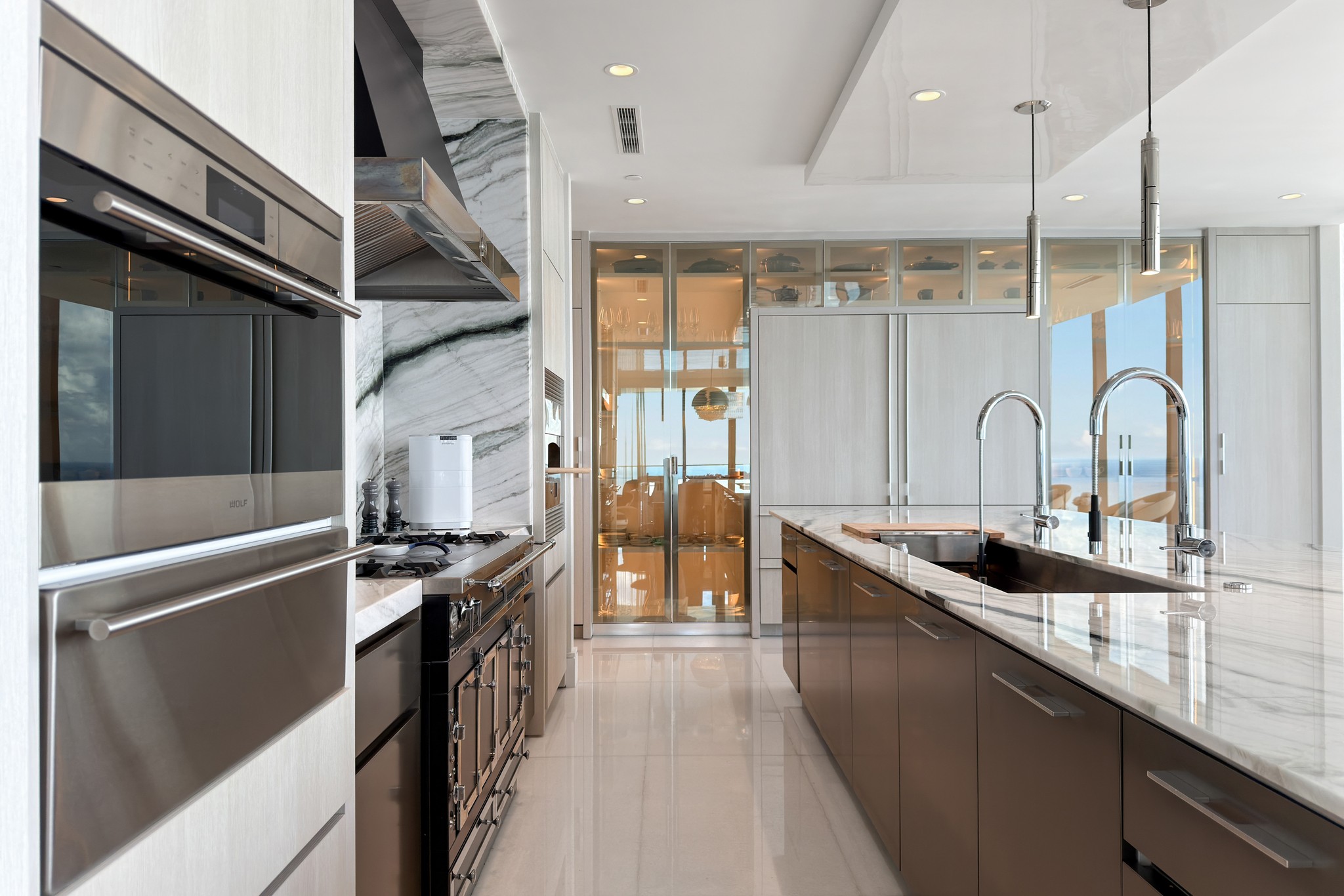  17975 Collins Ave, Sunny Isles Beach, FL, 33160 - 物件實景