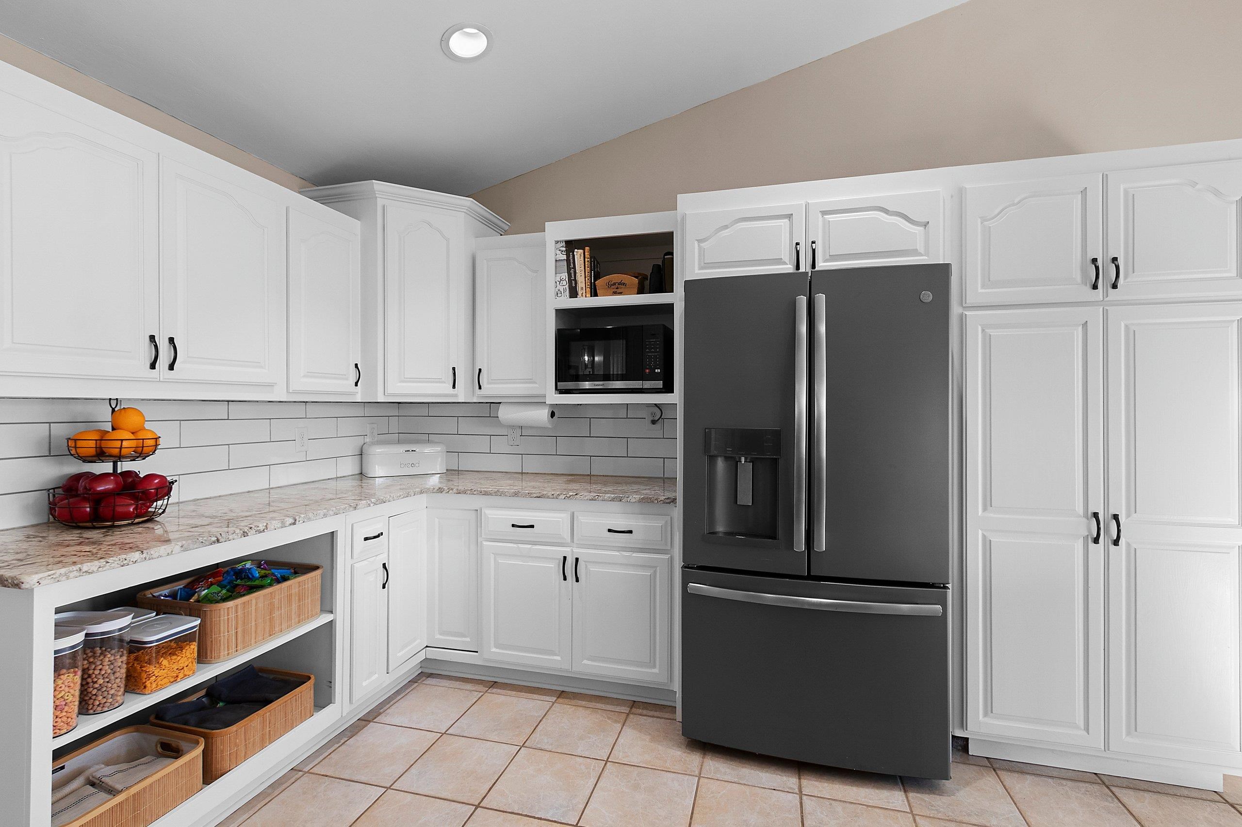 GREEN BAY, Wisconsin, 54311, United States, 4 Bedrooms Bedrooms, ,4 BathroomsBathrooms,Residential,For Sale,1991050