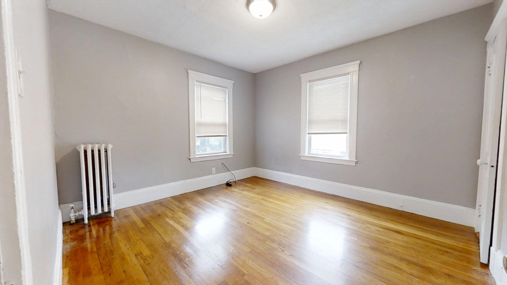 Watertown, Massachusetts, 02472, United States, 5 Bedrooms Bedrooms, ,2 BathroomsBathrooms,Residential,For Sale,1912709