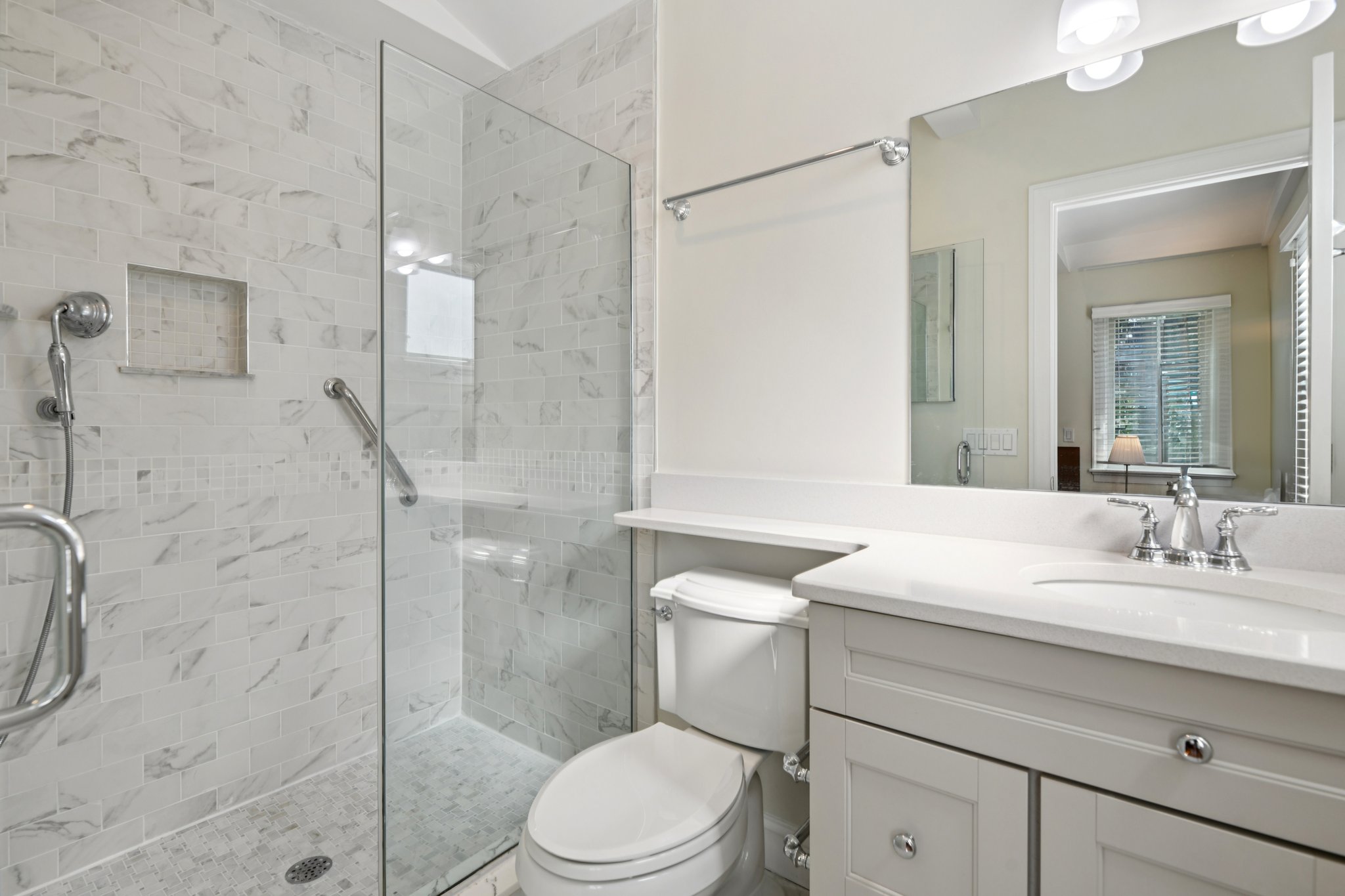 Hampton Bays, New York, 11946, United States, 5 Bedrooms Bedrooms, ,4 BathroomsBathrooms,Residential,For Sale,1870201