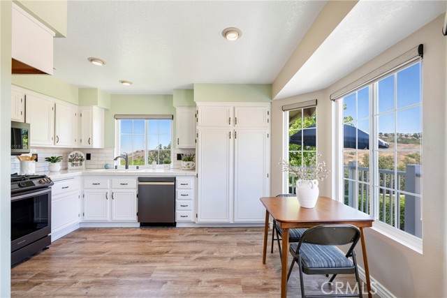 Trabuco Canyon, California, 92679, United States, 2 Bedrooms Bedrooms, ,2 BathroomsBathrooms,Residential,For Sale,1937353