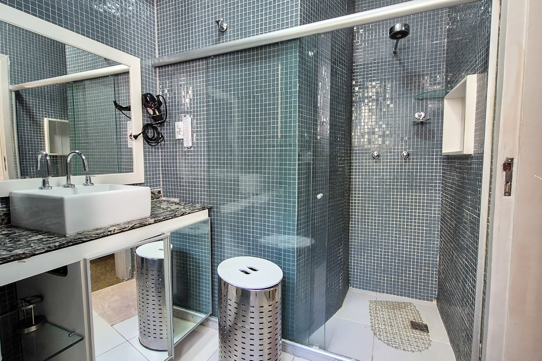  Bright three-bedroom apartment with complete amenities in the heart of Leblon - 物件實景