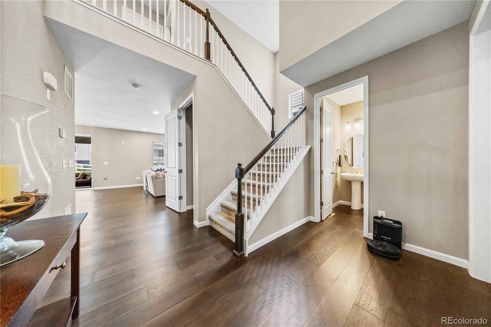 Aurora, Colorado, 80016, United States, 5 Bedrooms Bedrooms, ,5 BathroomsBathrooms,Residential,For Sale,2003486