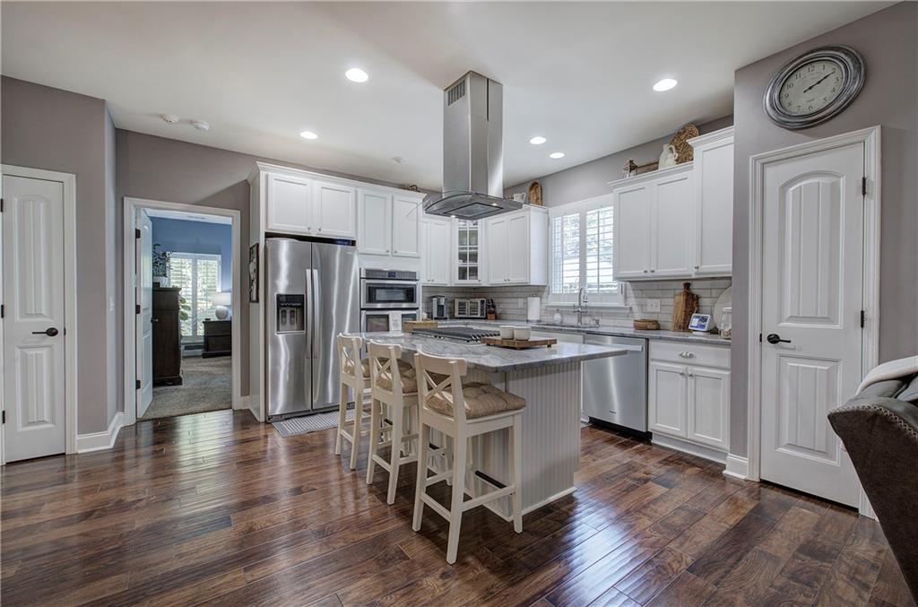 Adairsville, Georgia, 30103, United States, 3 Bedrooms Bedrooms, ,2 BathroomsBathrooms,Residential,For Sale,1951445