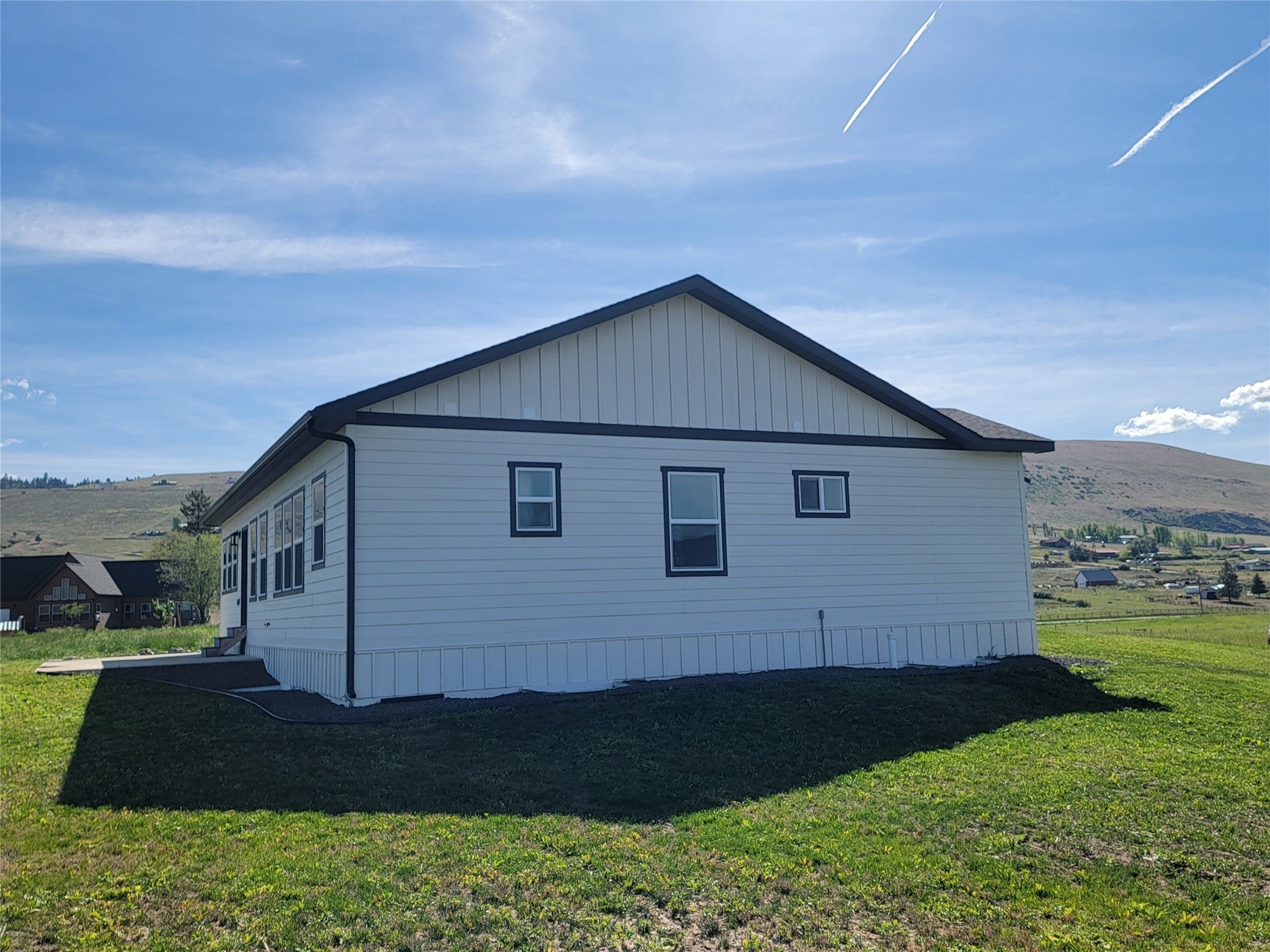 Plains, Montana, 59859, United States, 6 Bedrooms Bedrooms, ,3 BathroomsBathrooms,Residential,For Sale,1866900