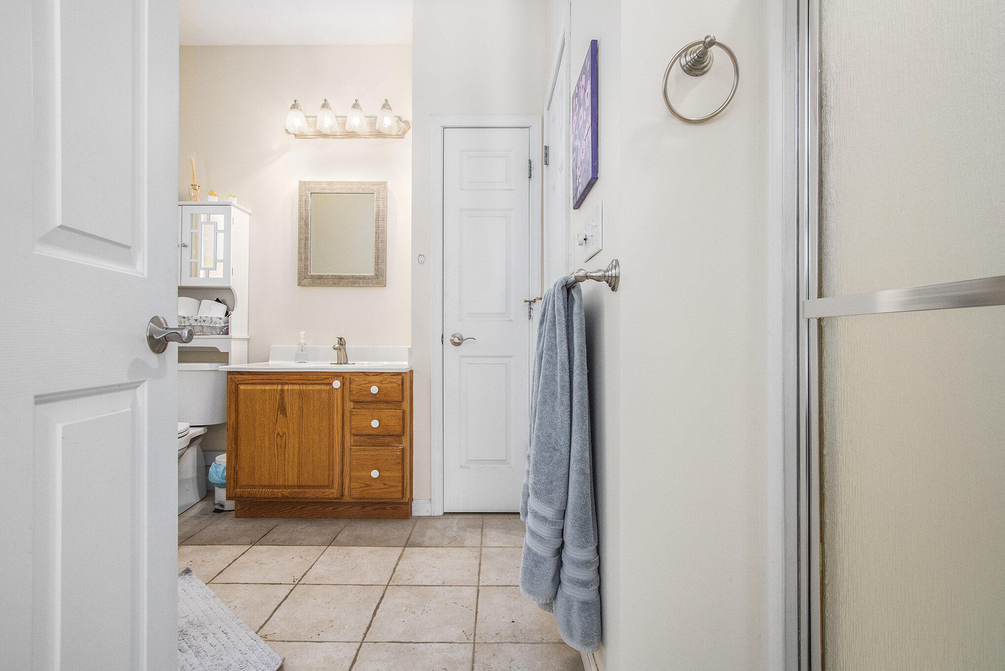 Edwardsburg, Michigan, 49112, United States, 6 Bedrooms Bedrooms, ,4 BathroomsBathrooms,Residential,For Sale,1940260