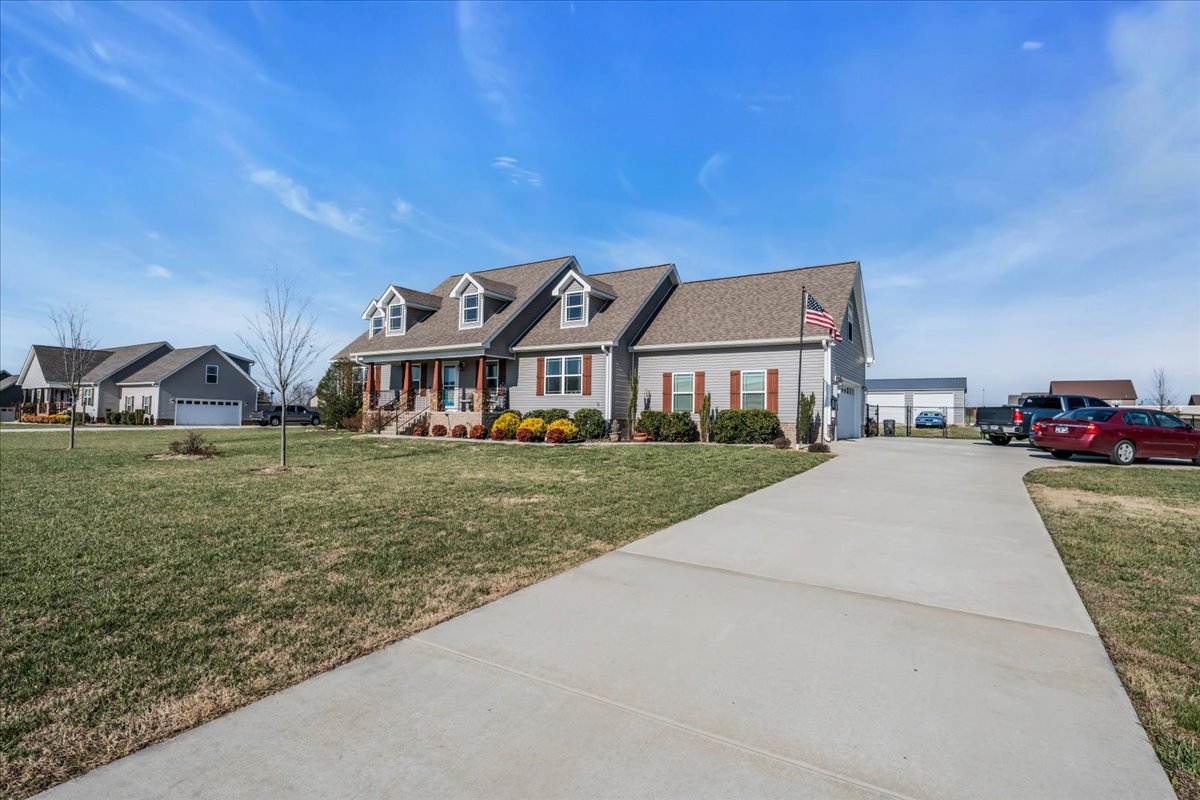 Manchester, Tennessee, 37355, United States, 3 Bedrooms Bedrooms, ,2 BathroomsBathrooms,Residential,For Sale,2007500