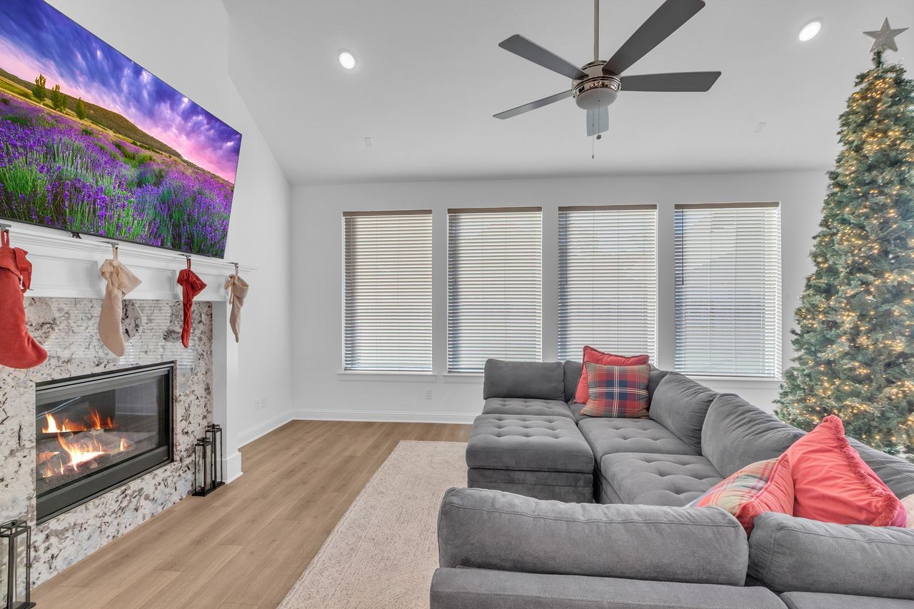 Porter, Texas, 77365, United States, 4 Bedrooms Bedrooms, ,5 BathroomsBathrooms,Residential,For Sale,1992843