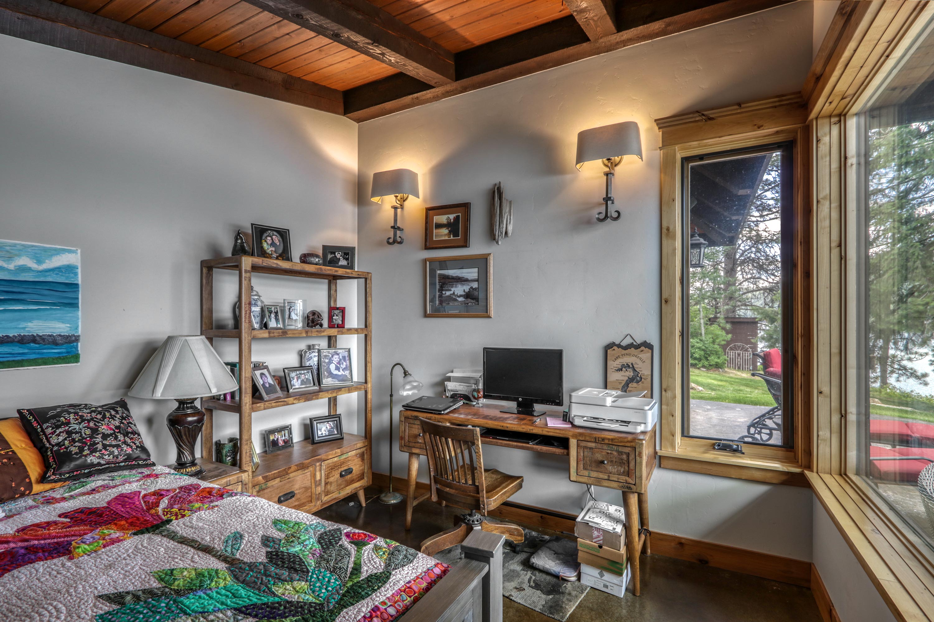Sandpoint, Idaho, 83864, United States, 2 Bedrooms Bedrooms, ,4 BathroomsBathrooms,Residential,For Sale,1806623