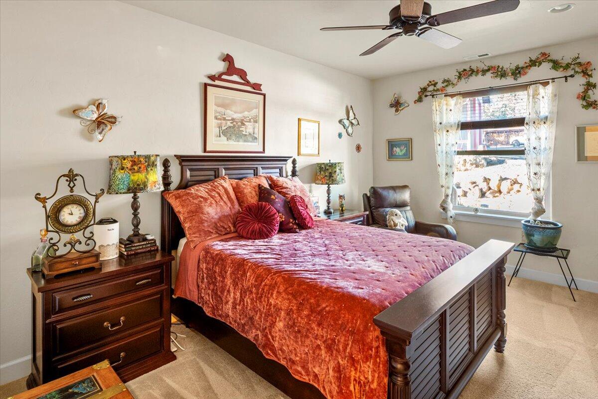 Bend, Oregon, 97703, United States, 3 Bedrooms Bedrooms, ,2 BathroomsBathrooms,Residential,For Sale,2005740