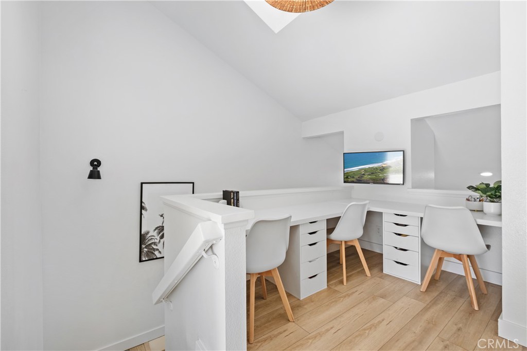 San Juan Capistrano, California, 92675, United States, 2 Bedrooms Bedrooms, ,3 BathroomsBathrooms,Residential,For Sale,1991096