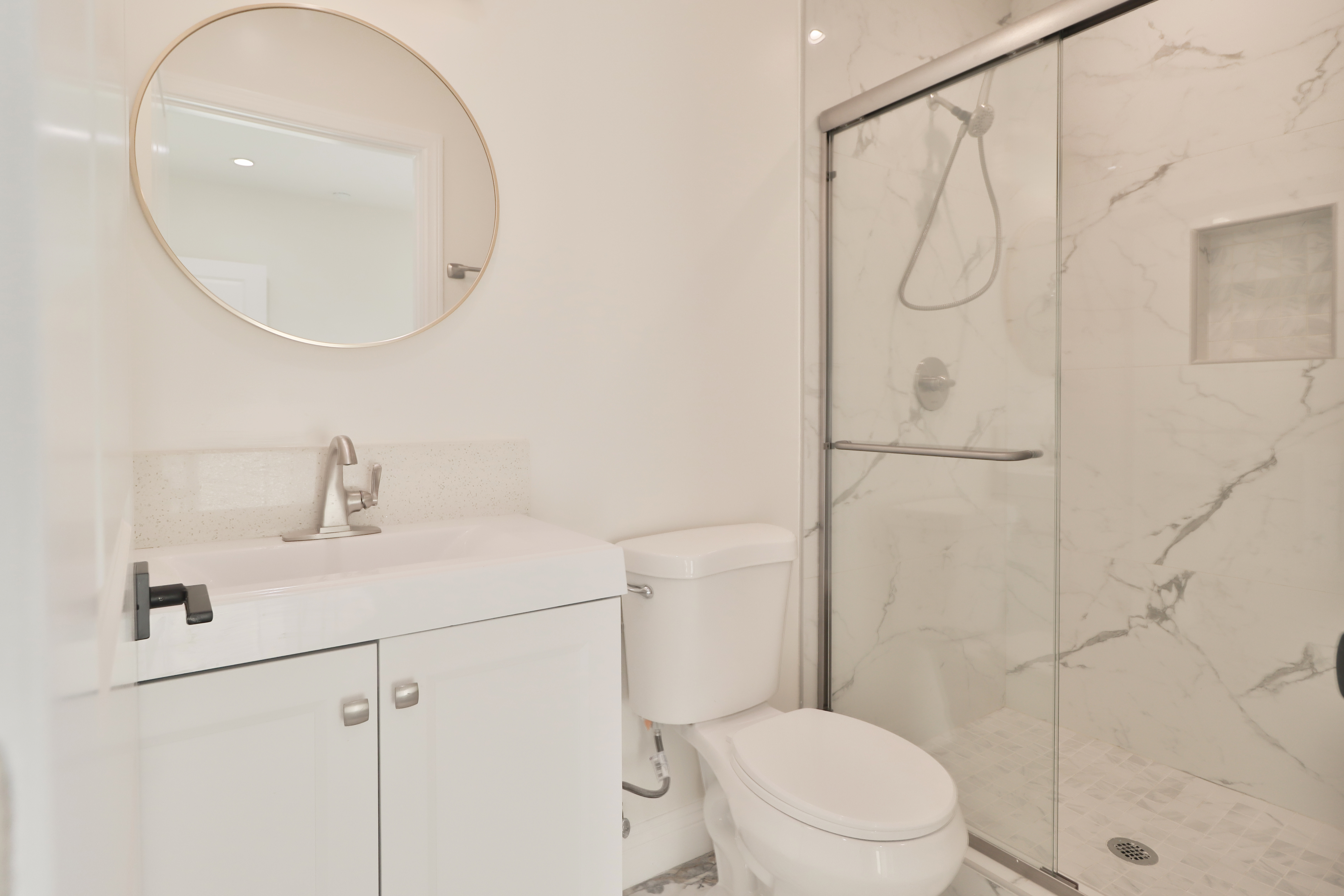 Woodland Hills, California, 91303, United States, 6 Bedrooms Bedrooms, ,7 BathroomsBathrooms,Residential,For Sale,1838273