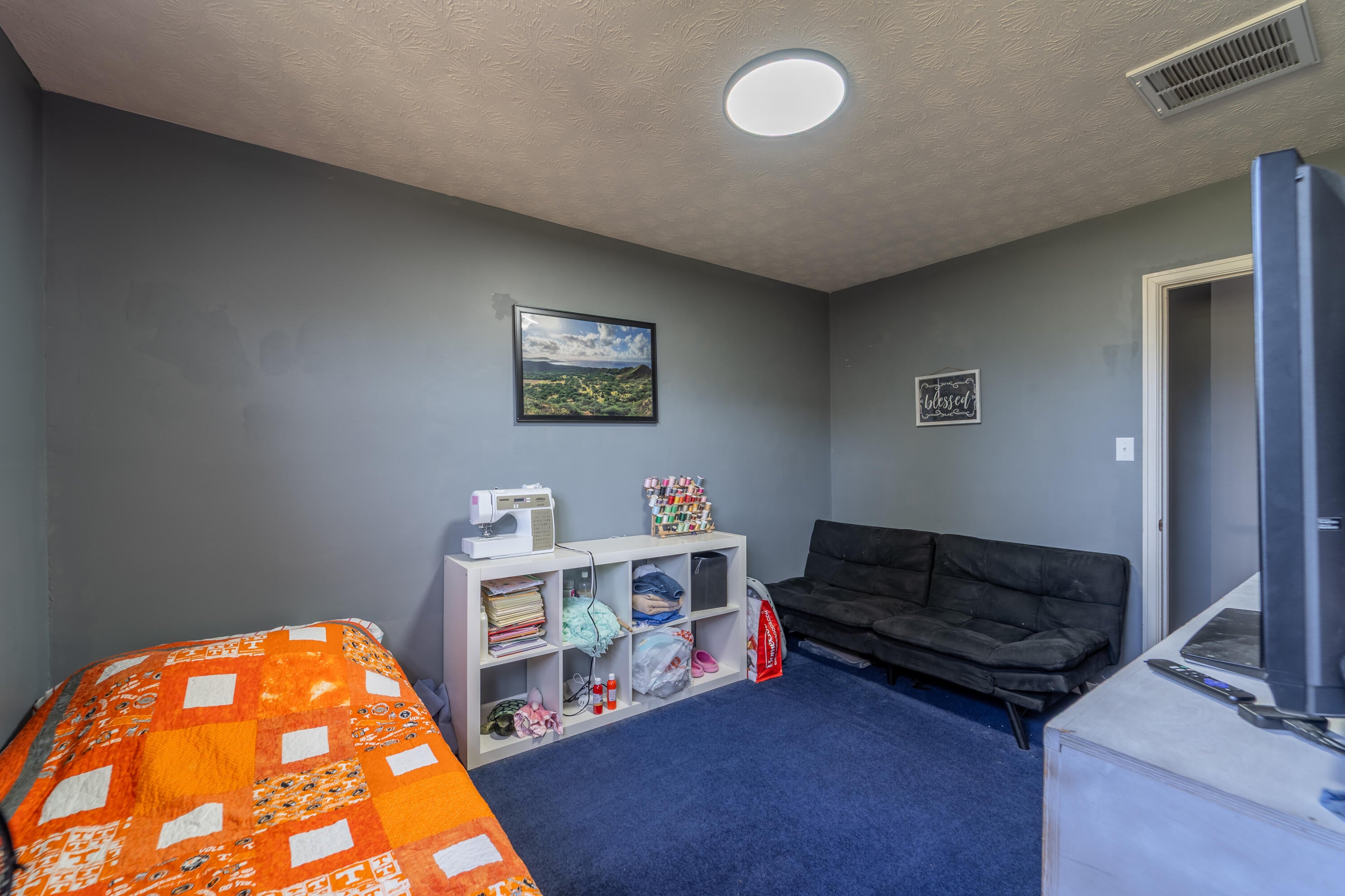 Berea, Kentucky, 40403, United States, 5 Bedrooms Bedrooms, ,3 BathroomsBathrooms,Residential,For Sale,1975265