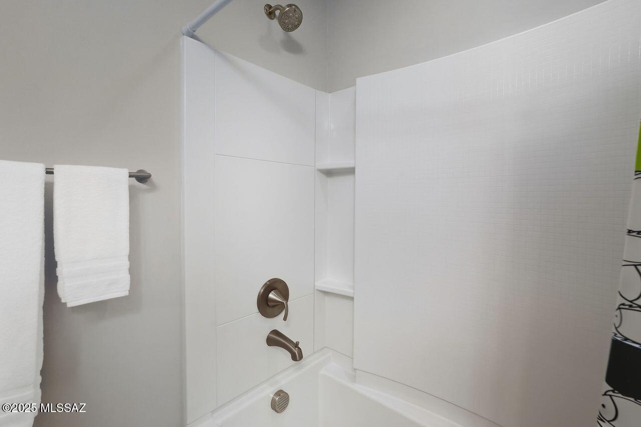 Marana, Arizona, 85742, United States, 4 Bedrooms Bedrooms, ,3 BathroomsBathrooms,Residential,For Sale,2003144