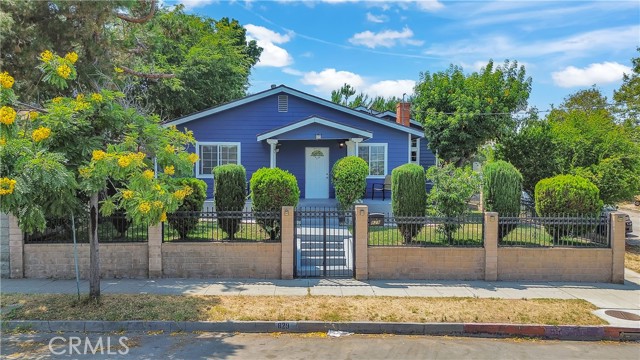 Los Angeles, California, 90042, United States, 2 Bedrooms Bedrooms, ,2 BathroomsBathrooms,Residential,For Sale,1893360