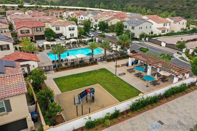 San Marcos, California, 92078, United States, 2 Bedrooms Bedrooms, ,2 BathroomsBathrooms,Residential,For Sale,1977580