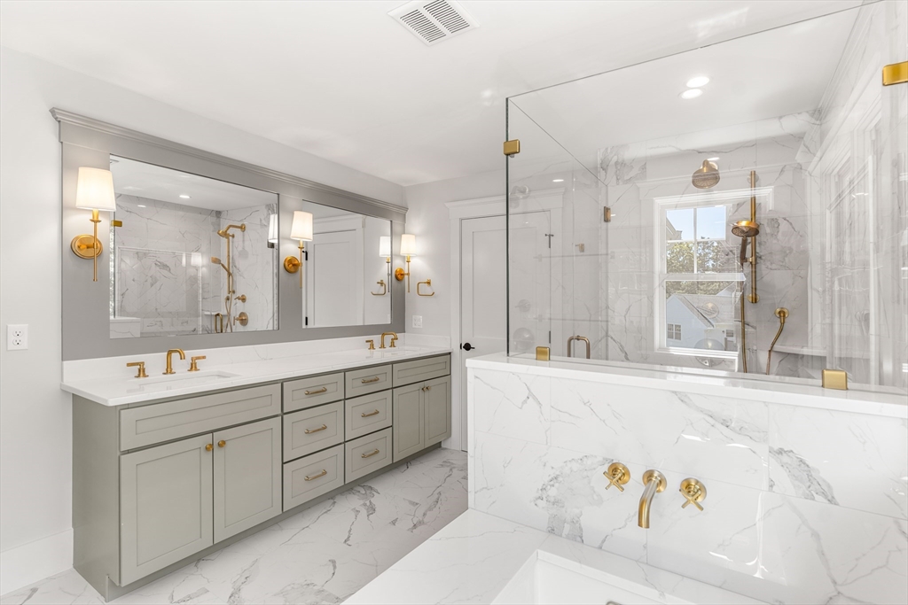 North Reading, Massachusetts, 01864, United States, 4 Bedrooms Bedrooms, ,3 BathroomsBathrooms,Residential,For Sale,1927425