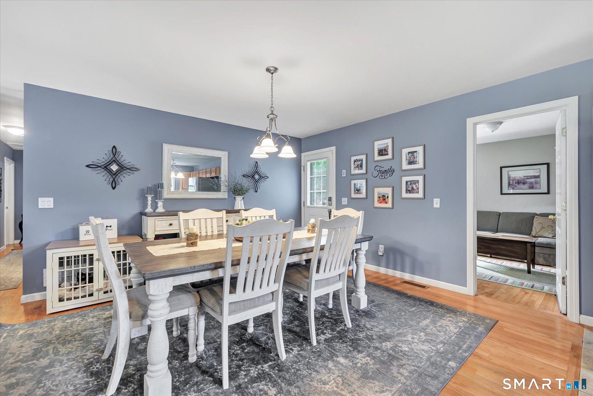 Ansonia, Connecticut, 06401, United States, 4 Bedrooms Bedrooms, ,4 BathroomsBathrooms,Residential,For Sale,2048150