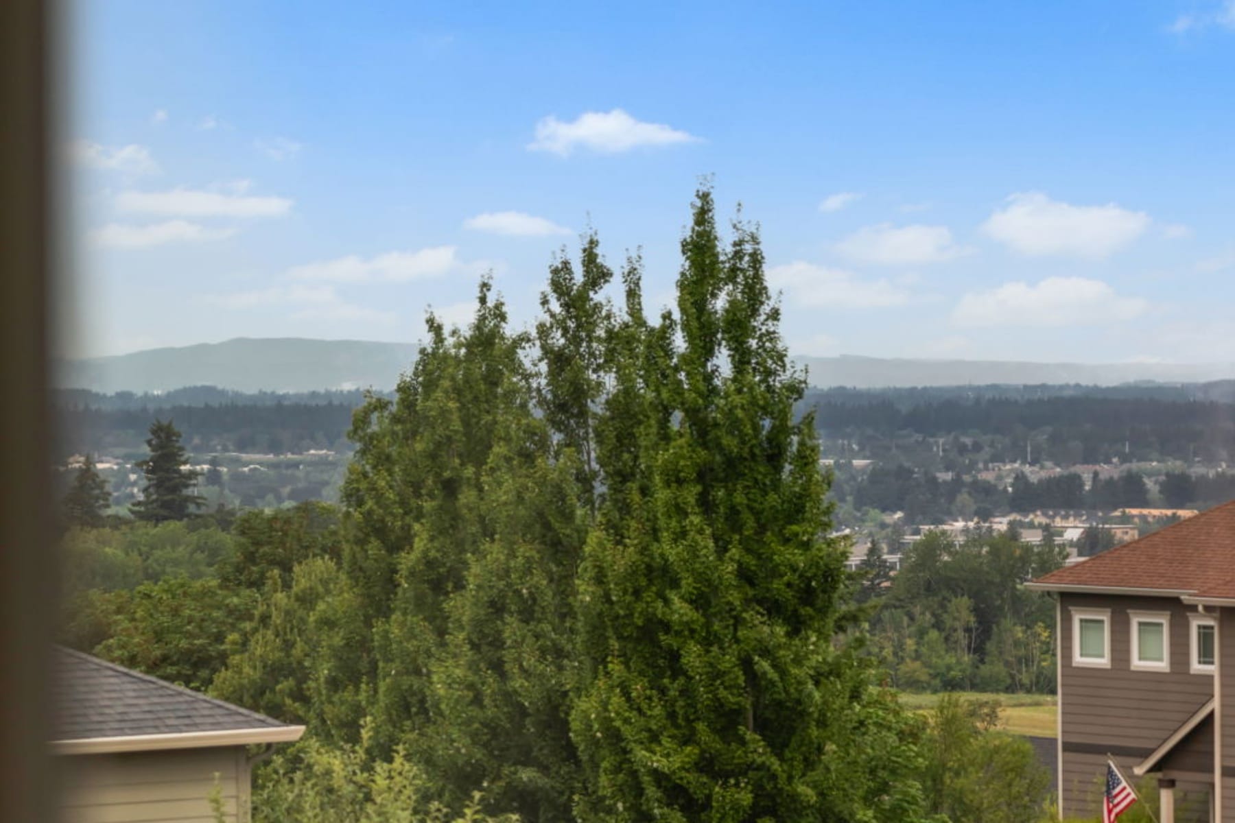  1638 NW KLICKITAT ST Camas, WA 98607 - 物件實景