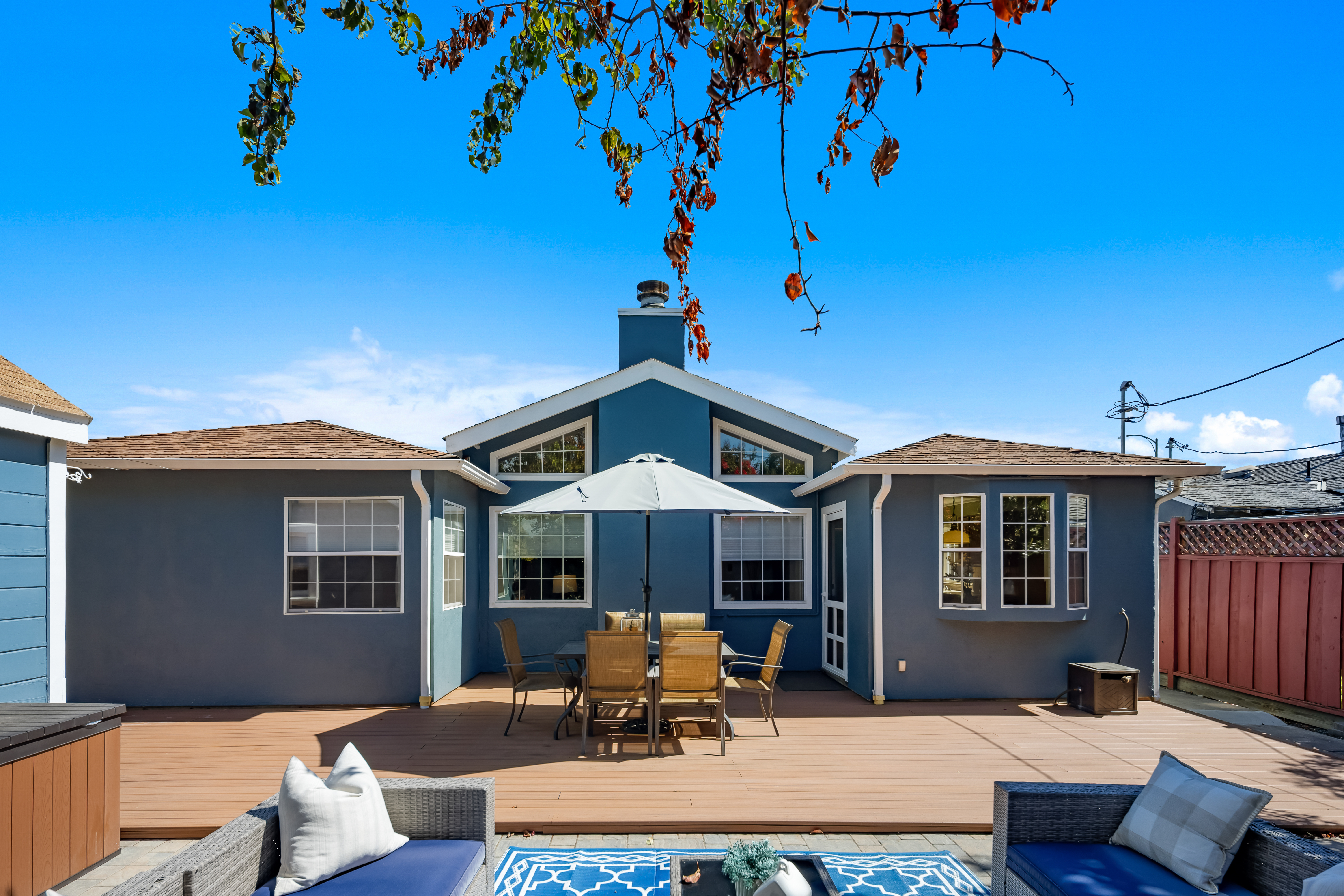  Single-Level Home in Desirable San Mateo Village - 物件實景