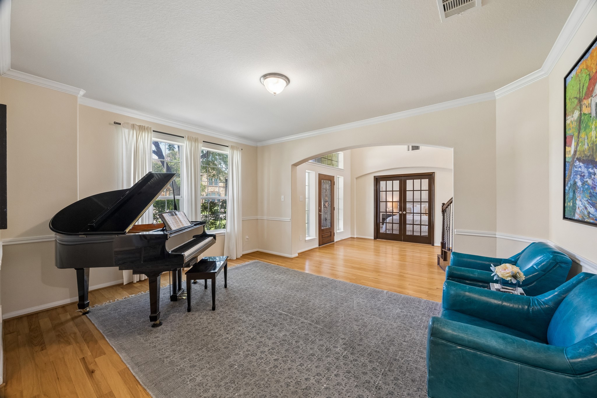  2400 Lakeway Drive - 物件實景