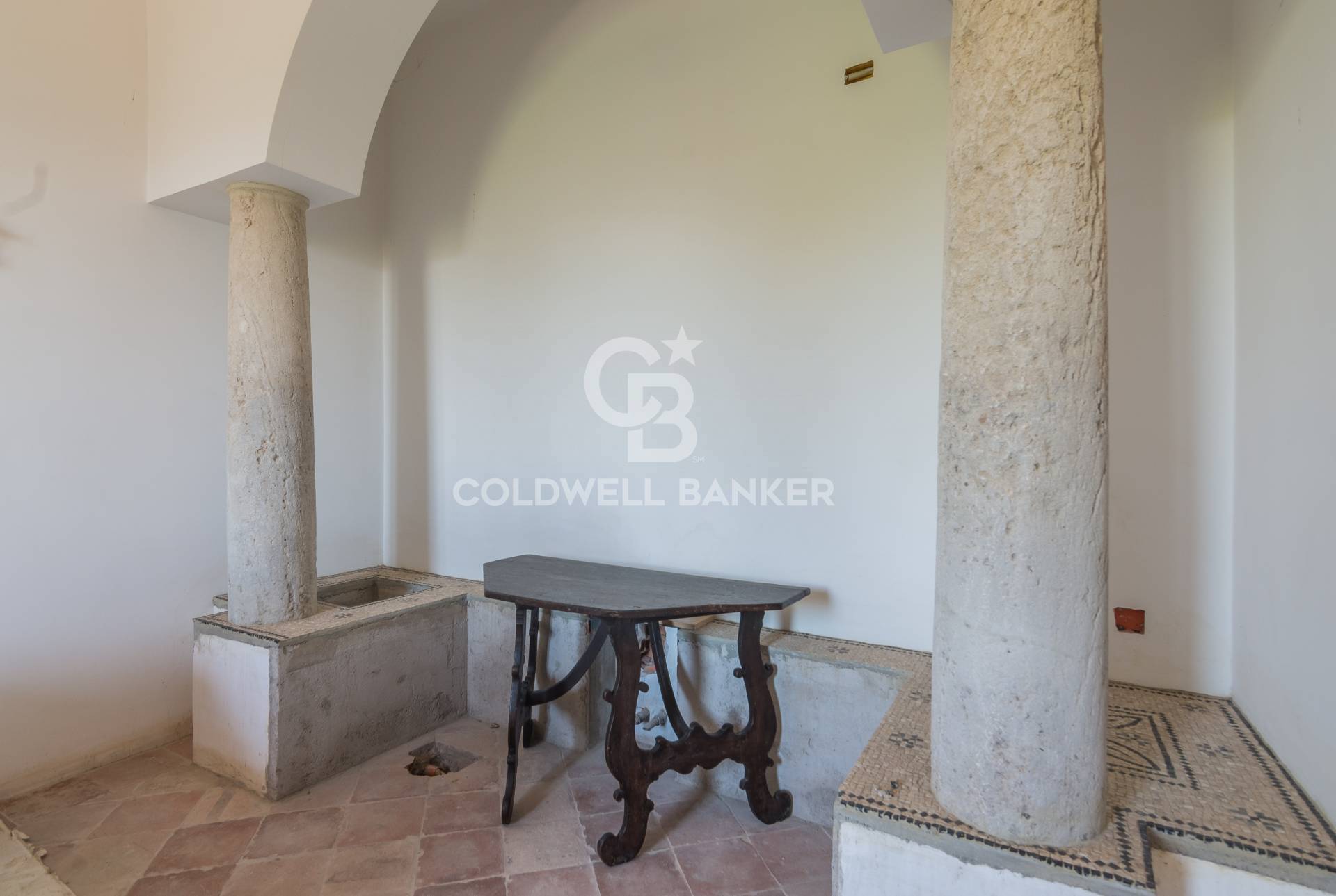 Mondaino, Rimini, 47040, IT, 10 Bedrooms Bedrooms, ,4 BathroomsBathrooms,Residential,For Sale,1890233