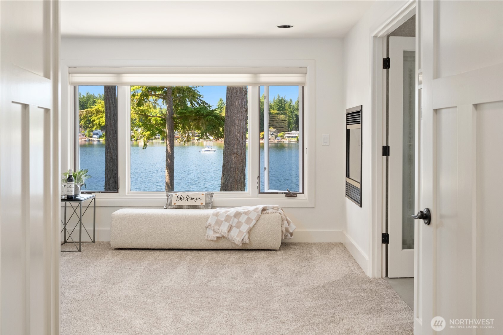 Black Diamond, Washington, 98010, United States, 4 Bedrooms Bedrooms, ,2 BathroomsBathrooms,Residential,For Sale,1902015
