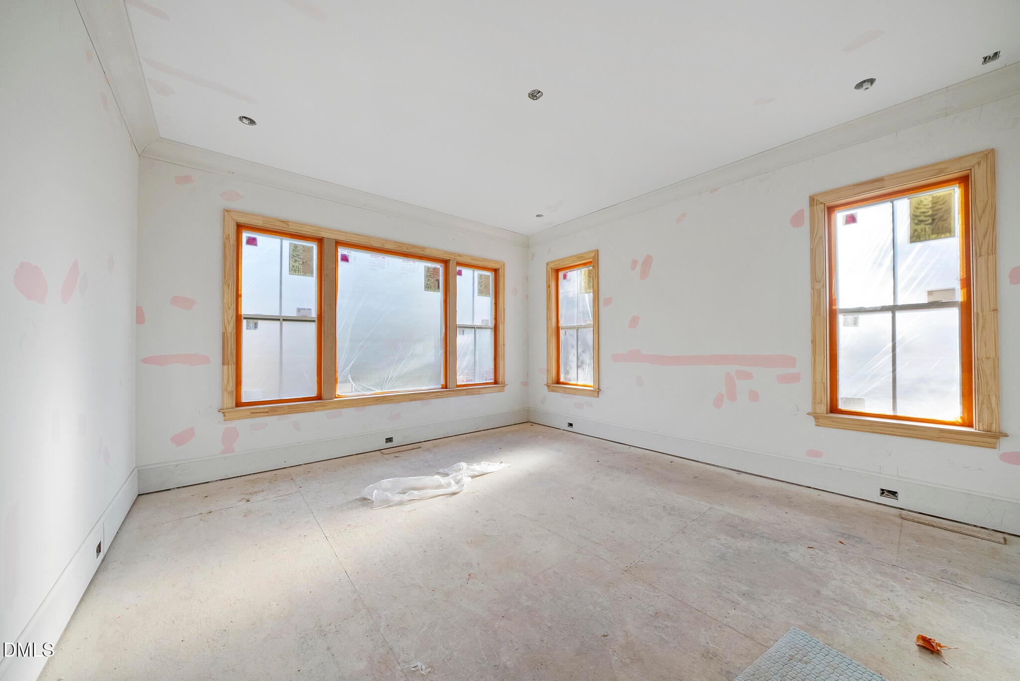 Wake Forest, North Carolina, 27587, United States, 4 Bedrooms Bedrooms, ,5 BathroomsBathrooms,Residential,For Sale,1987837