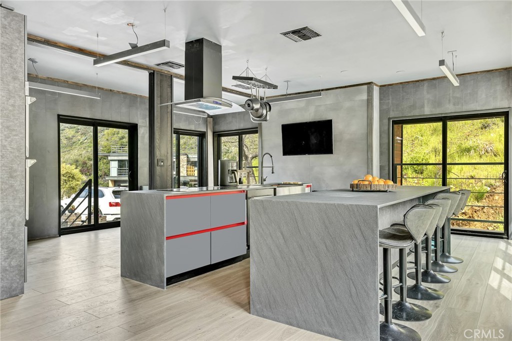Calabasas, California, 91302, United States, 5 Bedrooms Bedrooms, ,3 BathroomsBathrooms,Residential,For Sale,1742769