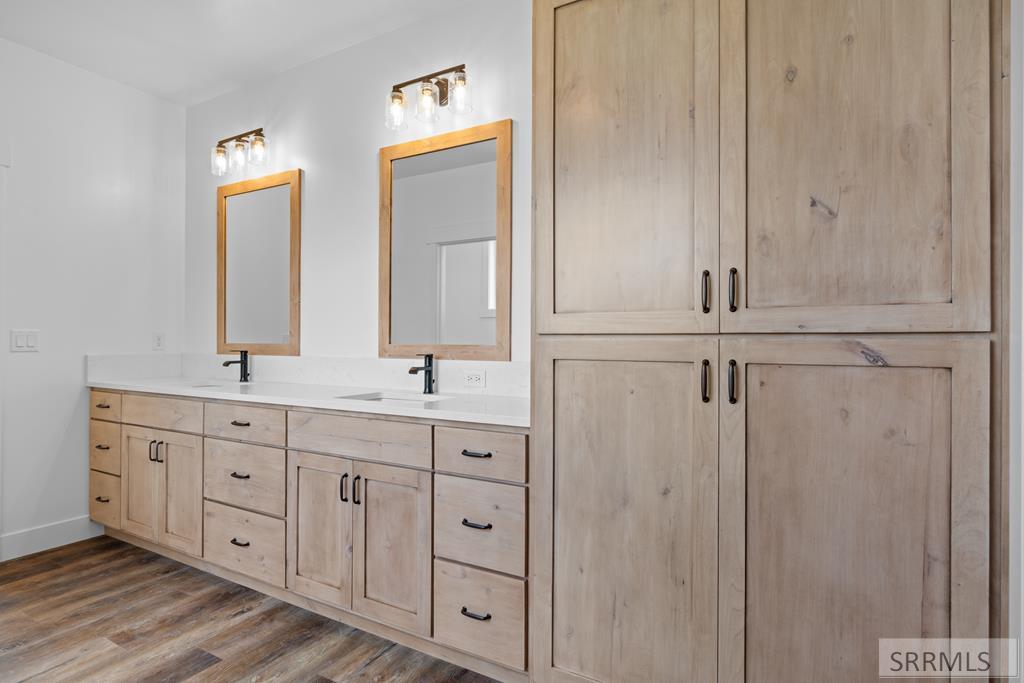 RIGBY, Idaho, 83442, United States, 5 Bedrooms Bedrooms, ,3 BathroomsBathrooms,Residential,For Sale,1983610