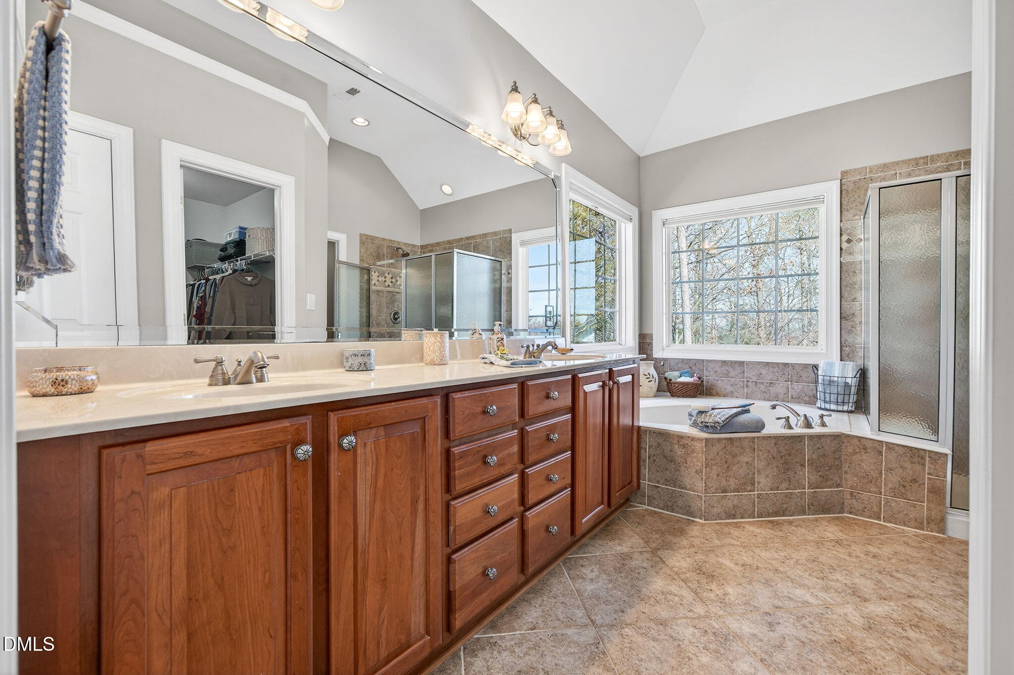 Raleigh, North Carolina, 27614, United States, 5 Bedrooms Bedrooms, ,4 BathroomsBathrooms,Residential,For Sale,2048303