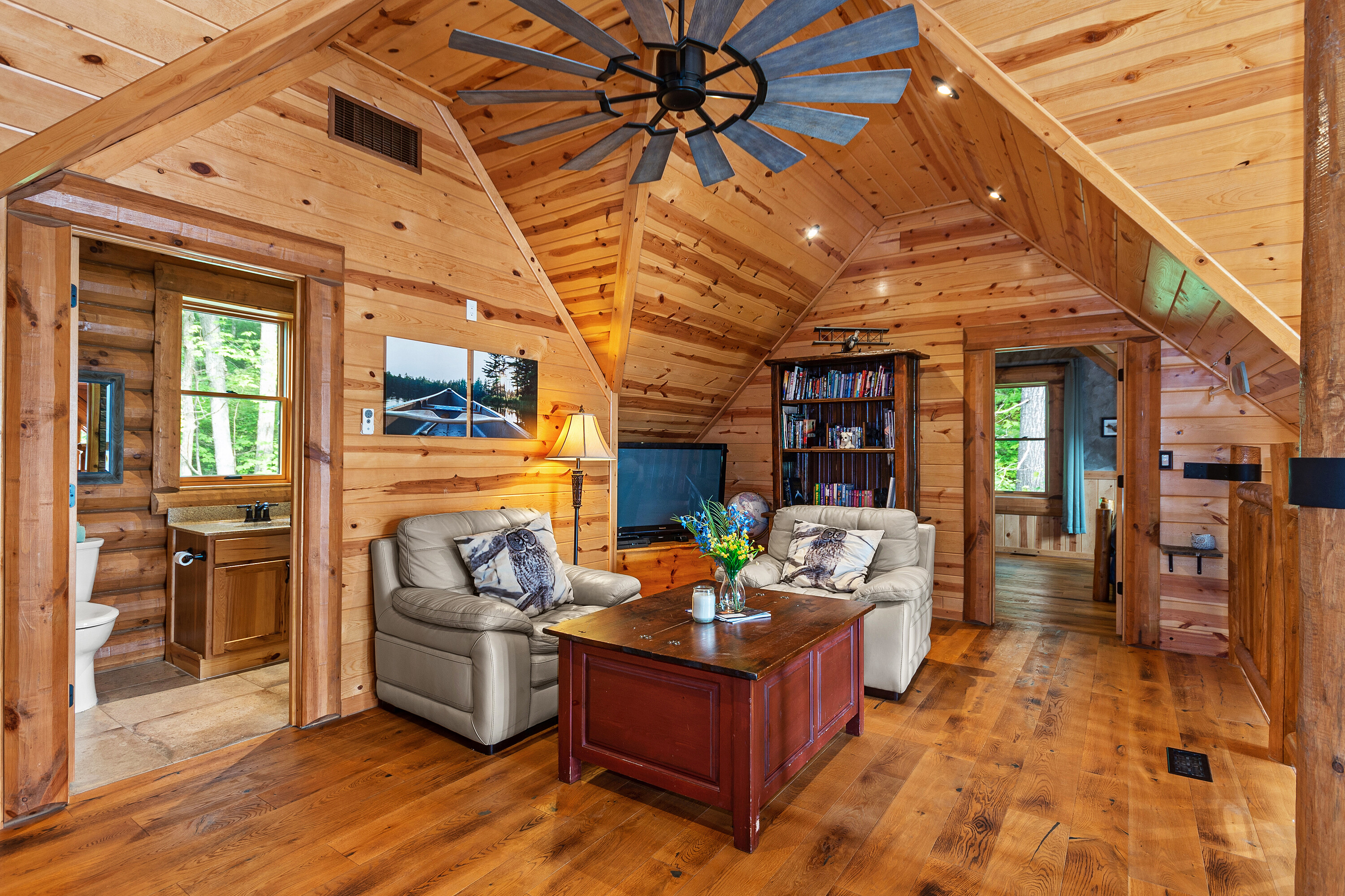  Go Home Lake Log Cottage - 物件實景