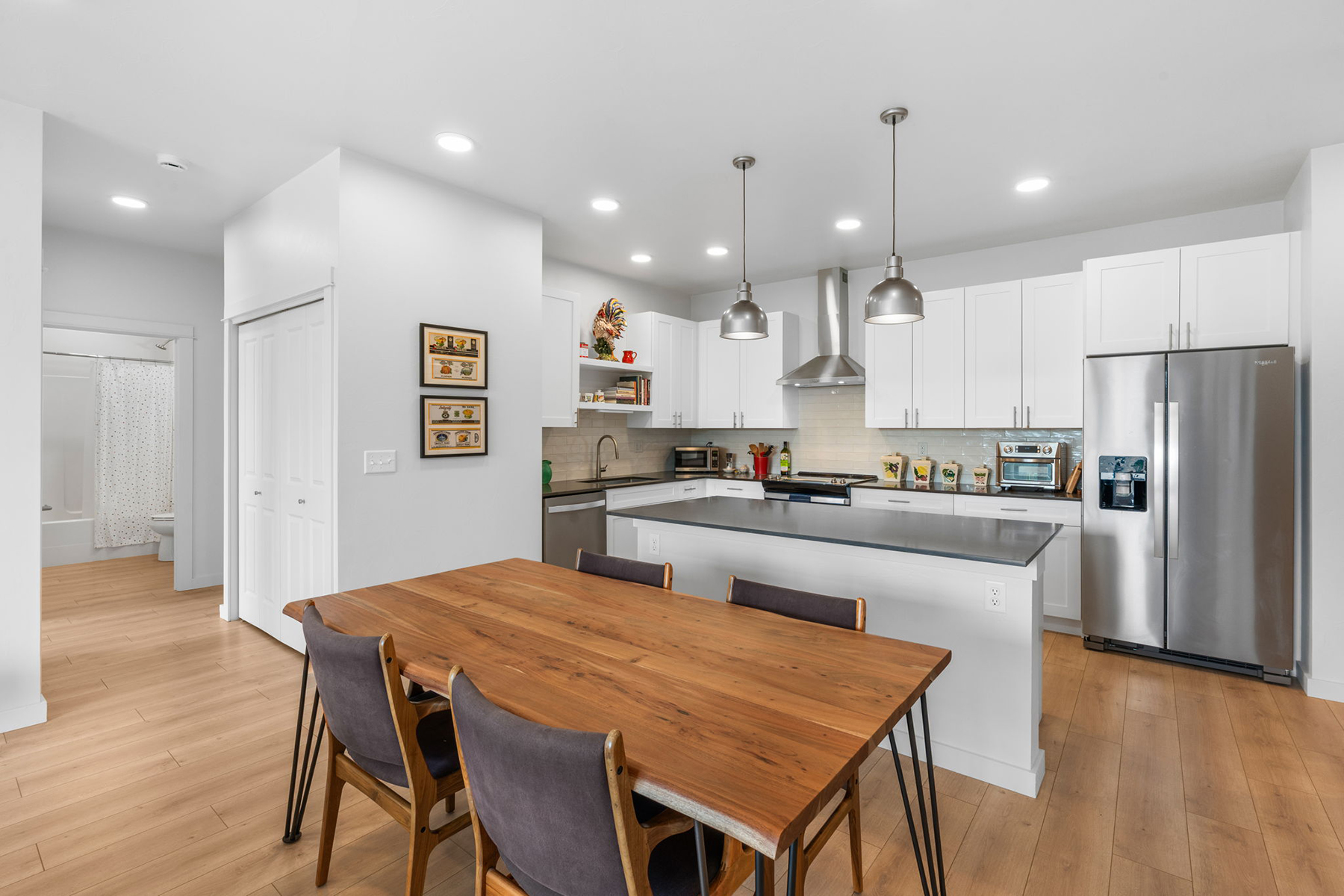  2221F Willow Dr, #102 - 物件實景