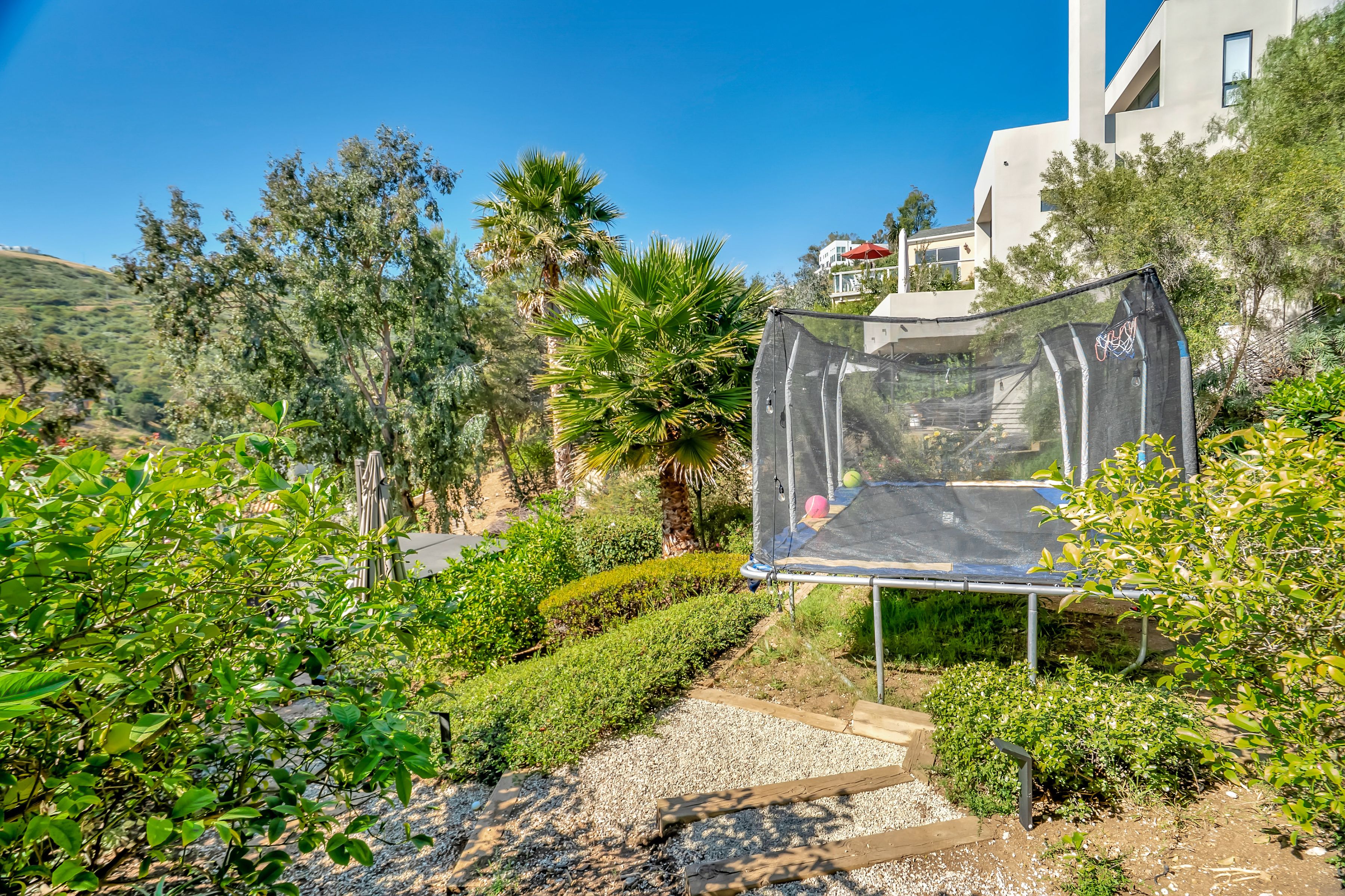  2915 Valmere Dr - 物件實景