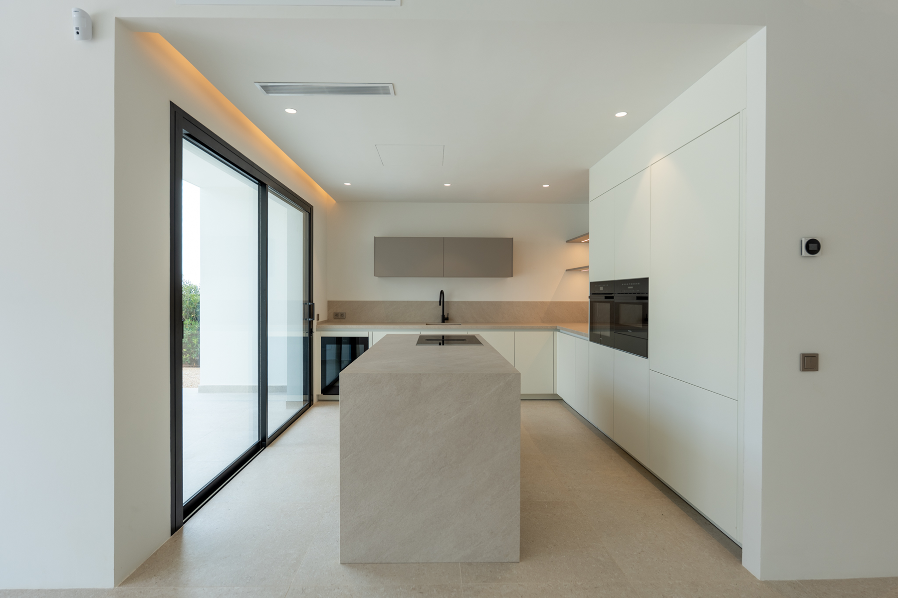  Villa with 7 brand new rooms in Santa Eulalia, Ibiza - 物件實景
