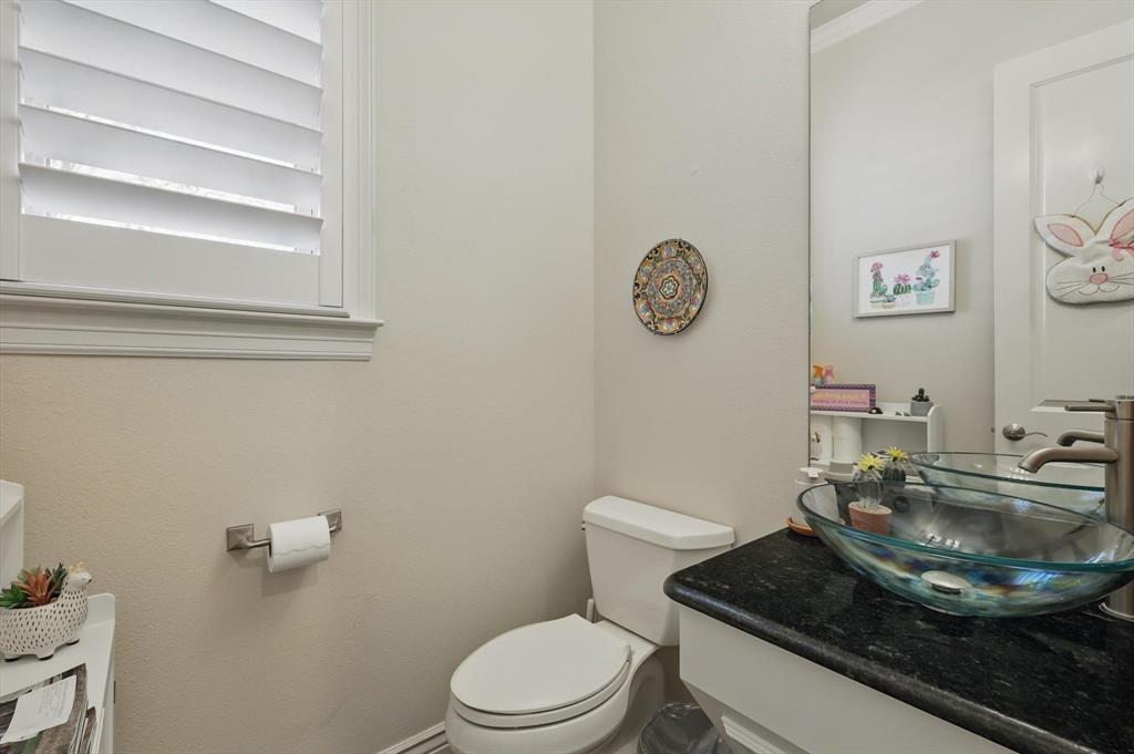 Fort Worth, Texas, 76179, United States, 4 Bedrooms Bedrooms, ,3 BathroomsBathrooms,Residential,For Sale,1887777