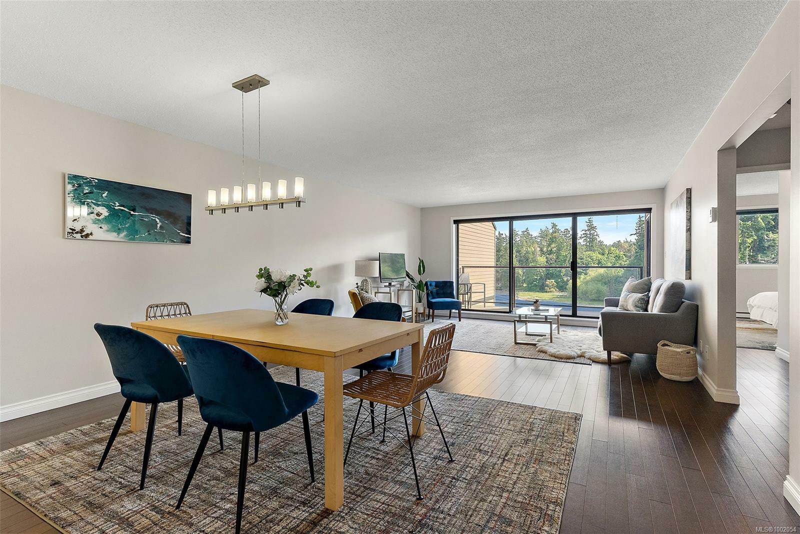 VIEW ROYAL, British Columbia, V9B 5H7, CA, 2 Bedrooms Bedrooms, ,Residential,For Sale,1874992
